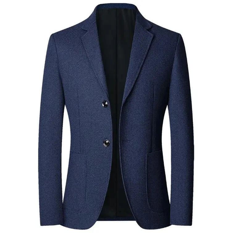 Blazer Masculino em Algodão Luzatti LZ030, caimento estruturado, tecido respirável e design versátil para um visual sofisticado.