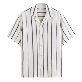 Camisa Masculina em Linho Listrada Luzatti LZ359, tecido respirável, secagem rápida, modelagem casual e colarinho acampamento para um visual moderno.